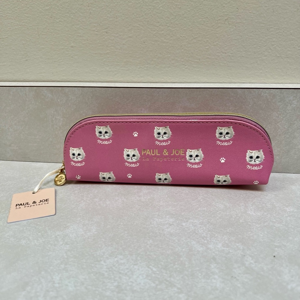 Paul & Joe Pink Kawaii Cat Pencil Make-up Case New - Picture 2 of 7